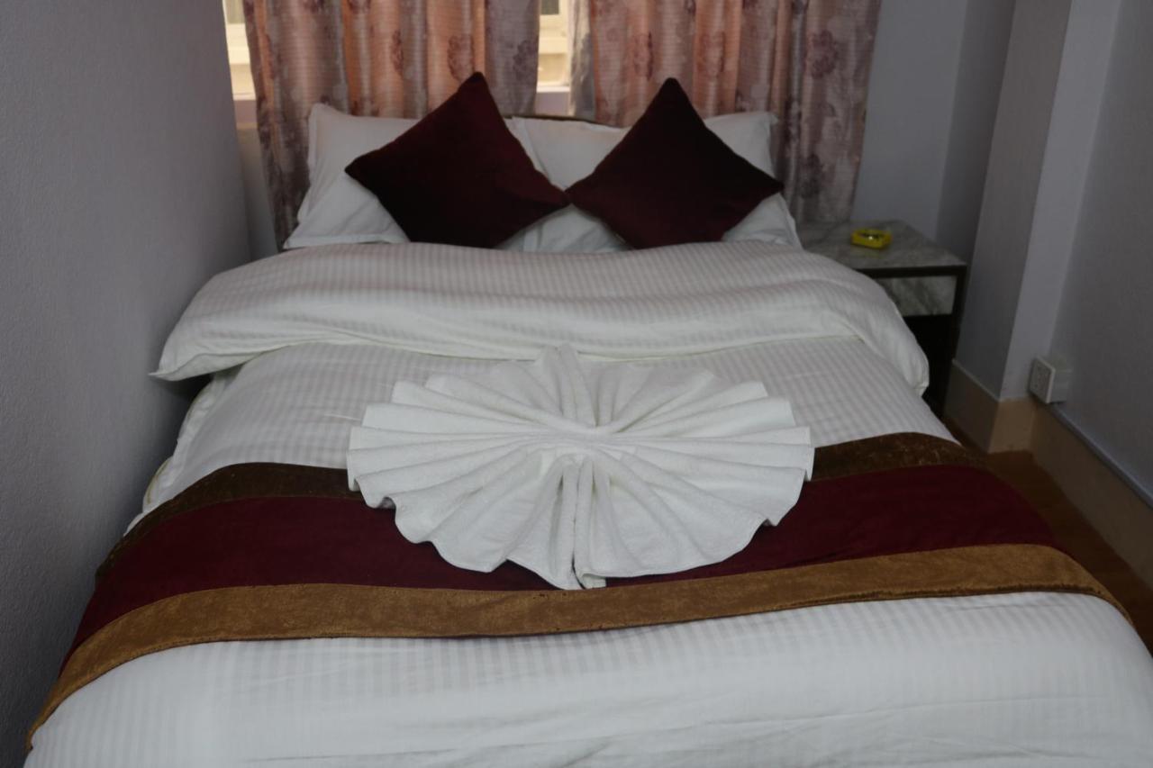Om Tara Guest House Pvt Ltd Kathmandu Luaran gambar