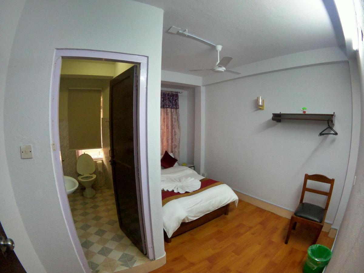 Om Tara Guest House Pvt Ltd Kathmandu Luaran gambar