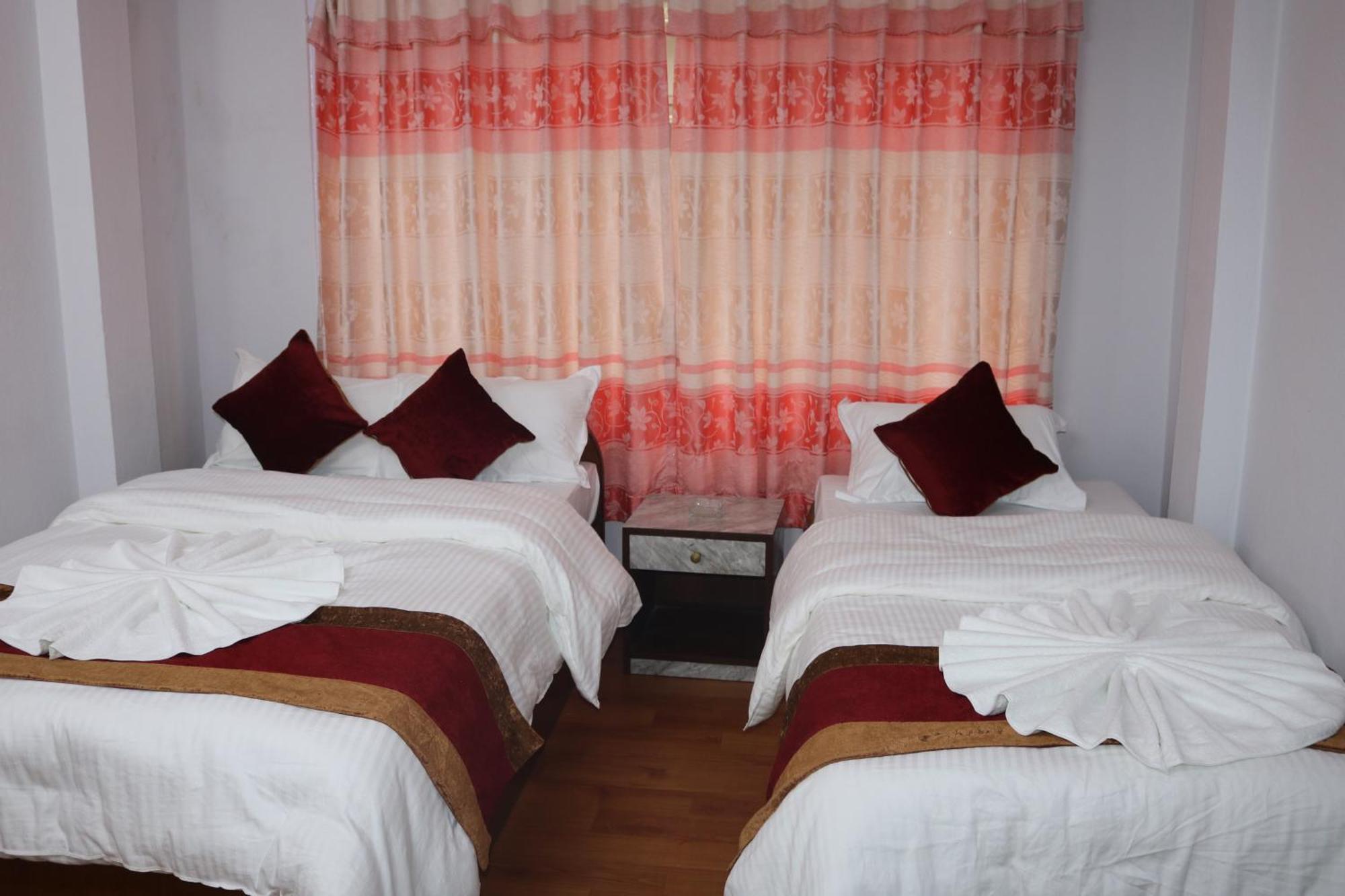 Om Tara Guest House Pvt Ltd Kathmandu Luaran gambar