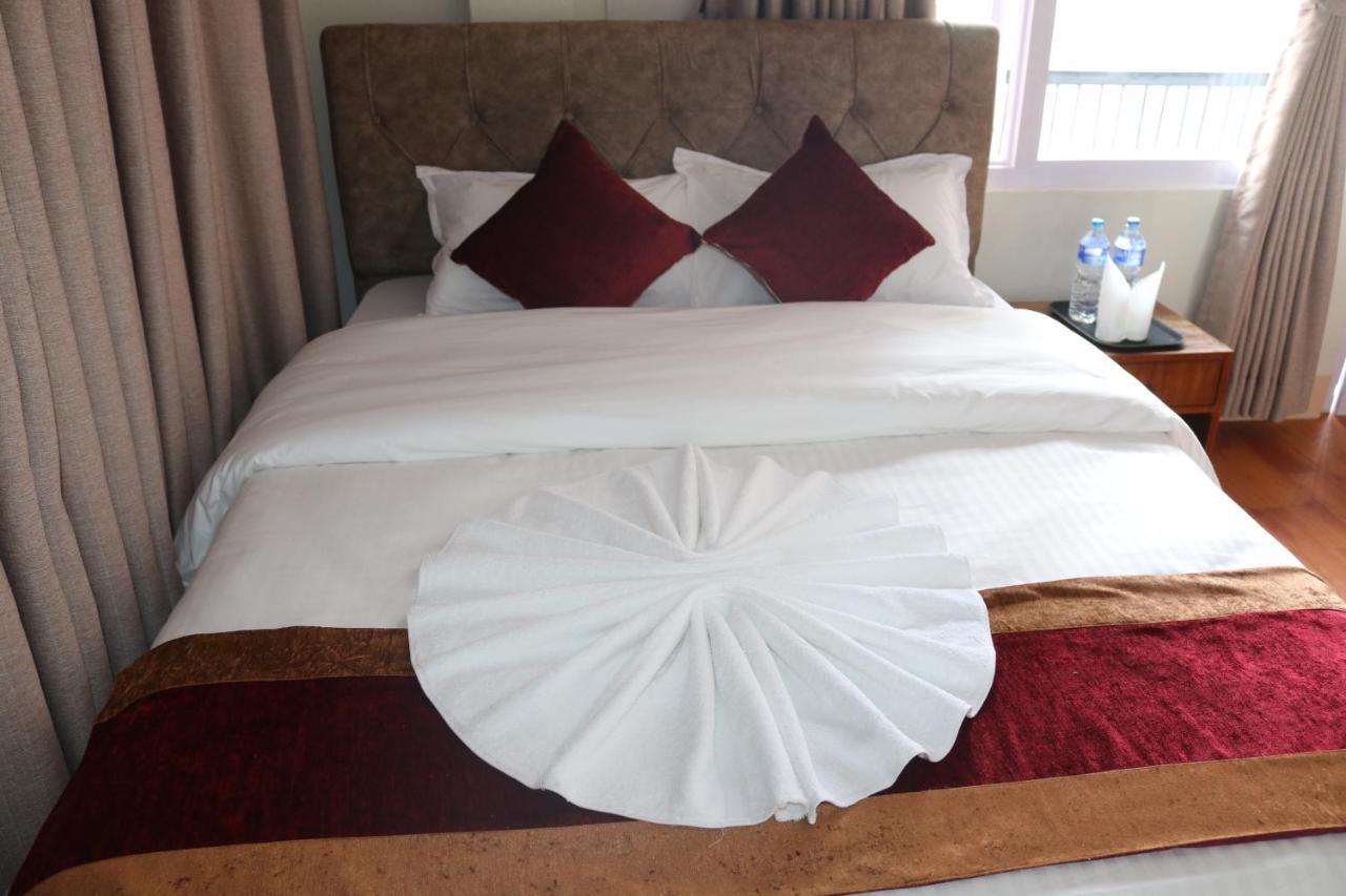 Om Tara Guest House Pvt Ltd Kathmandu Luaran gambar