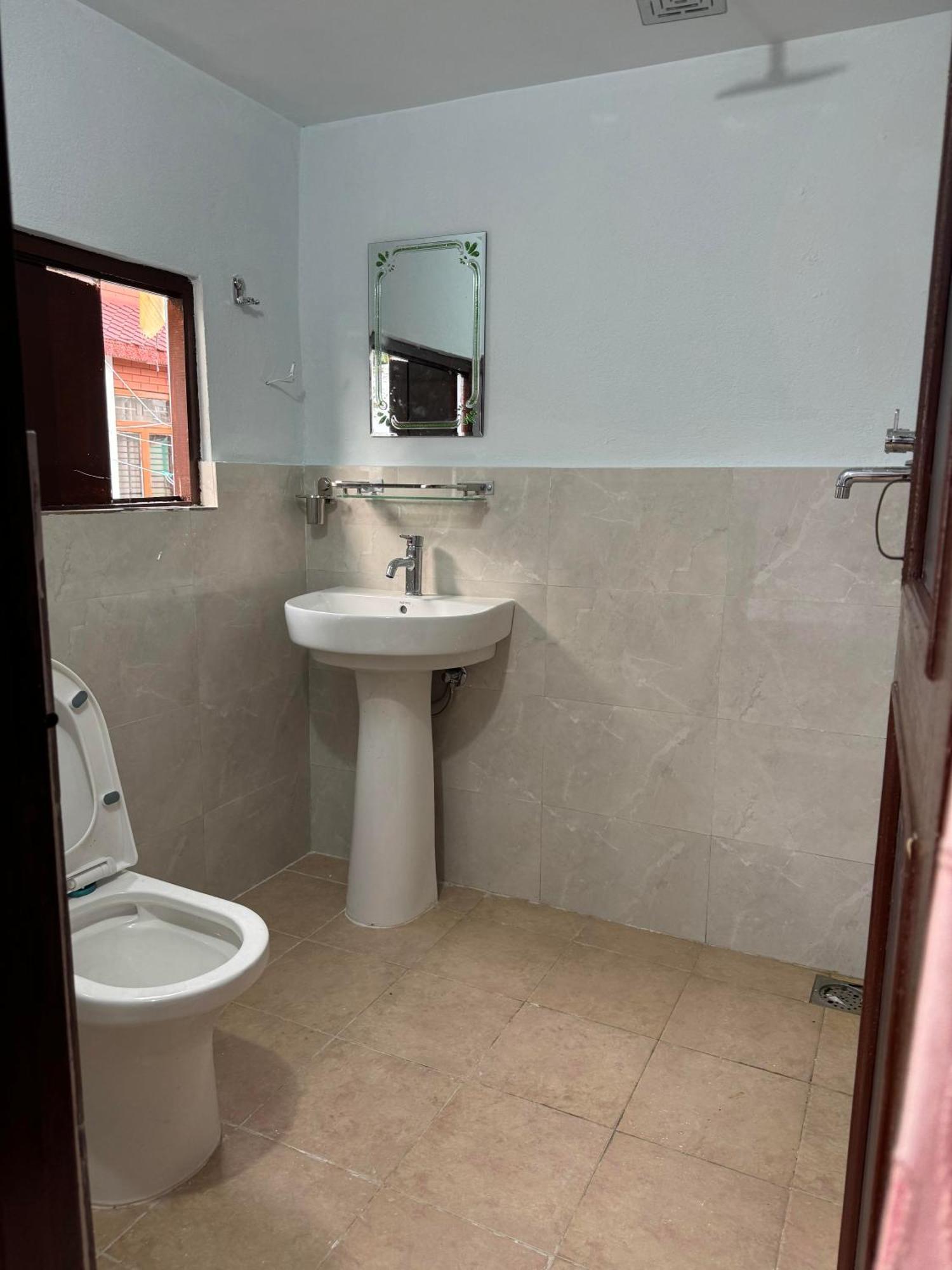 Om Tara Guest House Pvt Ltd Kathmandu Luaran gambar