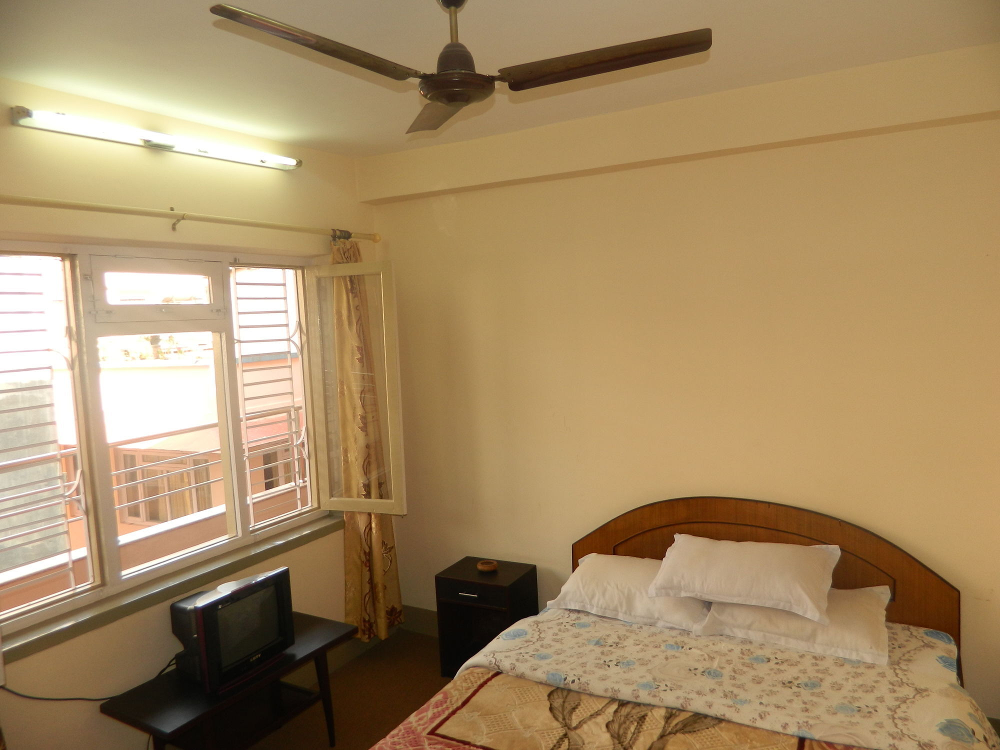 Om Tara Guest House Pvt Ltd Kathmandu Luaran gambar